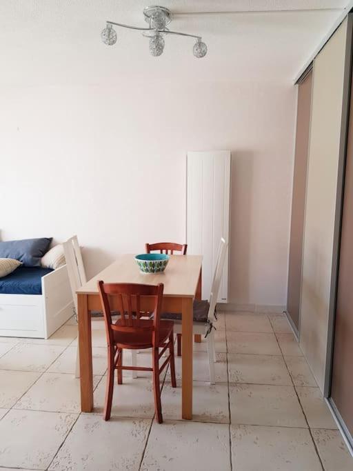 Comme A La Maison, Meuble De Tourisme 3 Etoiles Confort Appartement Le Beausset